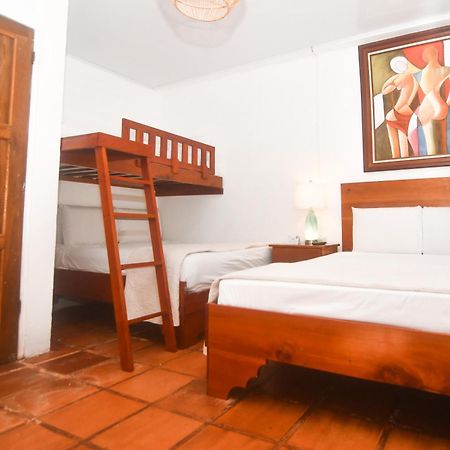 Hotel Aldea Pura Vida Пунтаренас Экстерьер фото